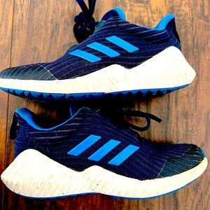 ❤️Adidas running shoes, size 12
